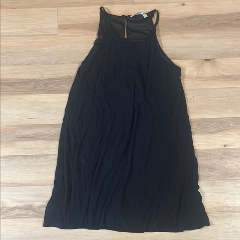 Elegant Black Sleeveless Dress